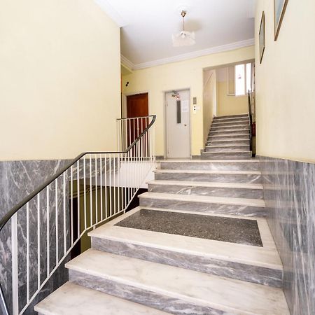 Pop Apartment At Koukaki Athena Bagian luar foto