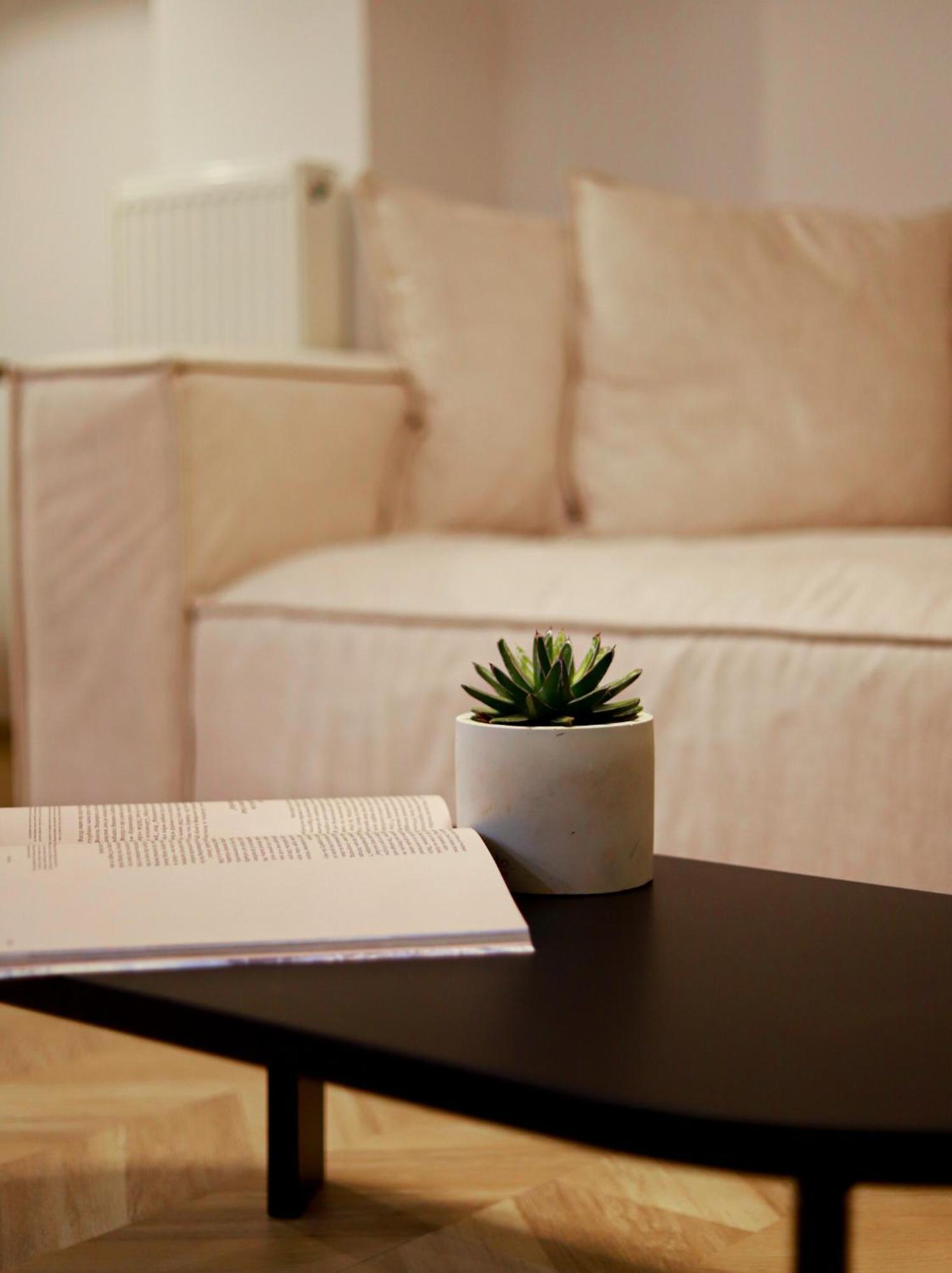 Pop Apartment At Koukaki Athena Bagian luar foto